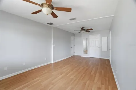 4307 W Wisconsin Court Tampa FL 33616