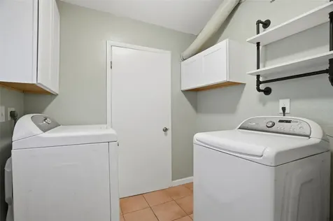 4307 W Wisconsin Court Tampa FL 33616