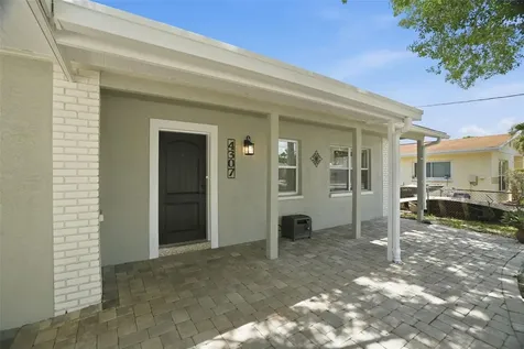 4307 W Wisconsin Court Tampa FL 33616
