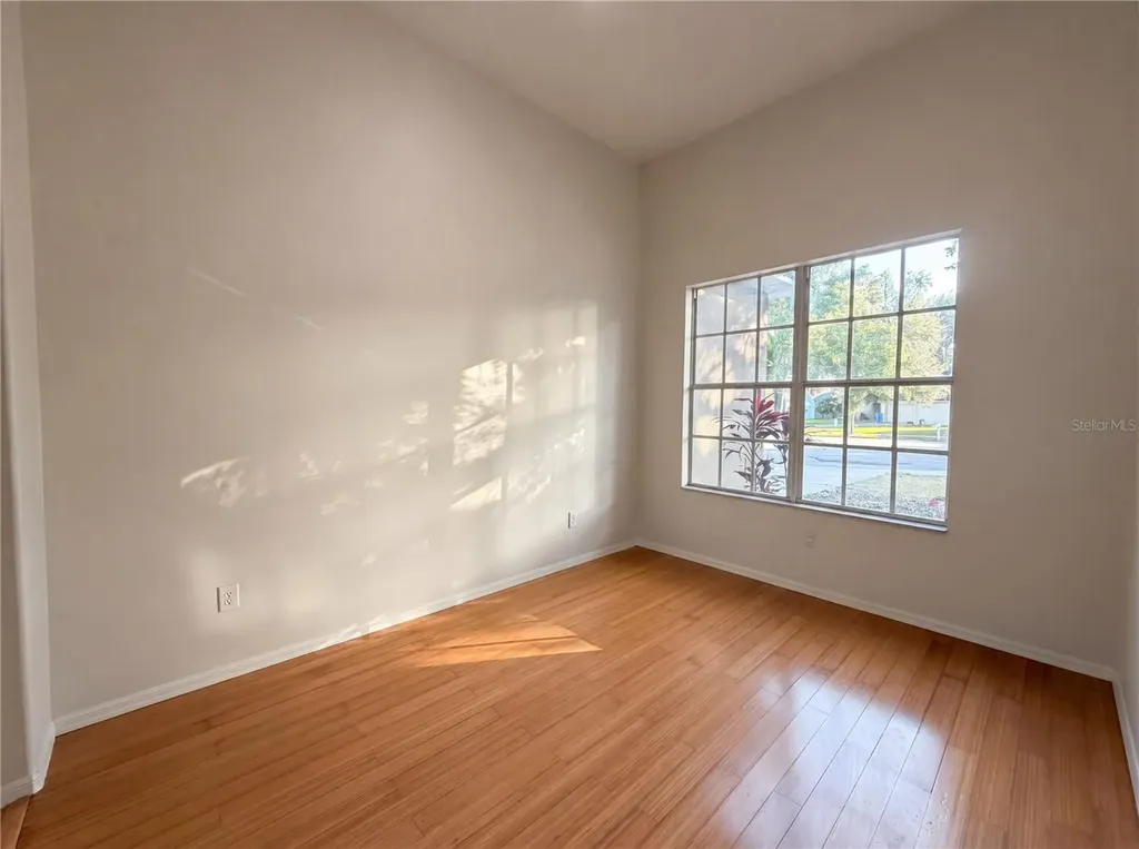 203 Taylor Bay Lane Brandon FL 33510
