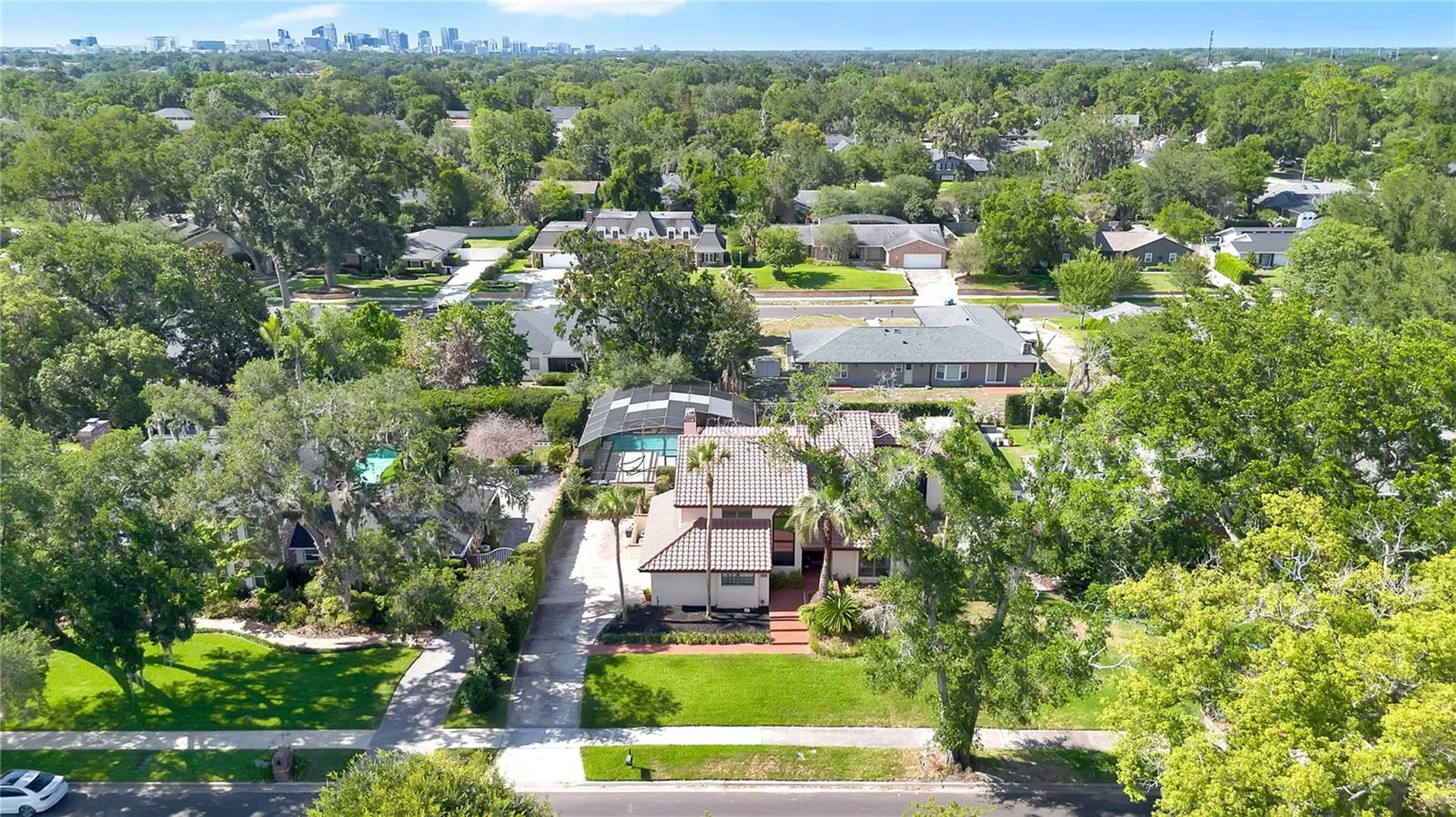 1367 Campbell Street Orlando FL 32806