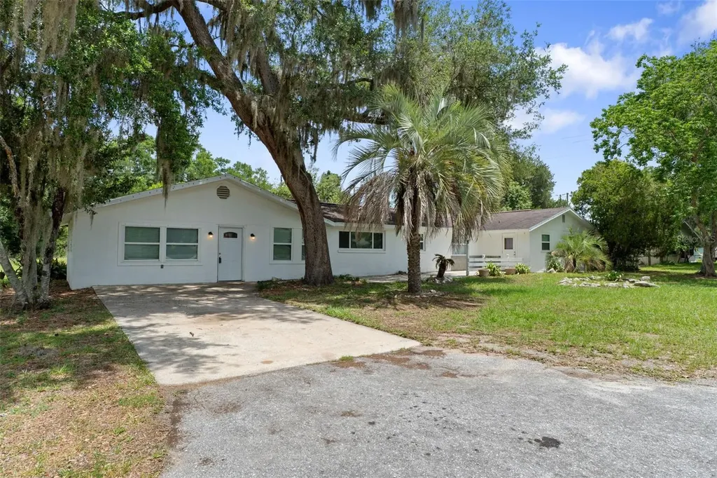 7741 E Spanish Trail Floral City FL 34436