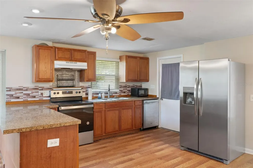 7741 E Spanish Trail Floral City FL 34436