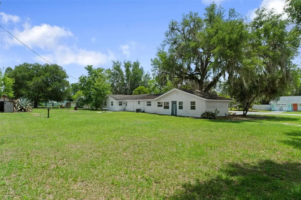 7741 E Spanish Trail Floral City FL 34436