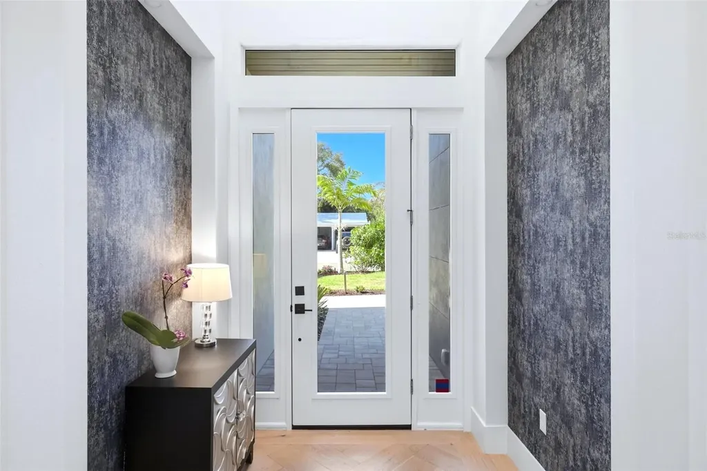 1805 Goldenrod Street Sarasota FL 34239