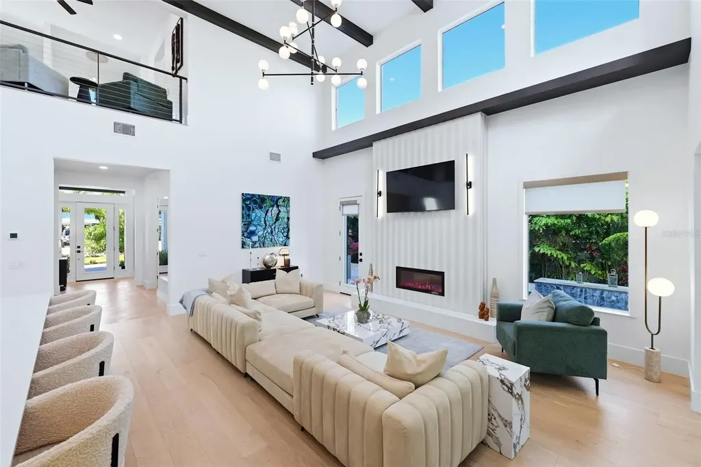 1805 Goldenrod Street Sarasota FL 34239