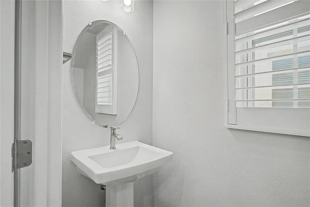 914 Trowman Alley Winter Garden FL 34787