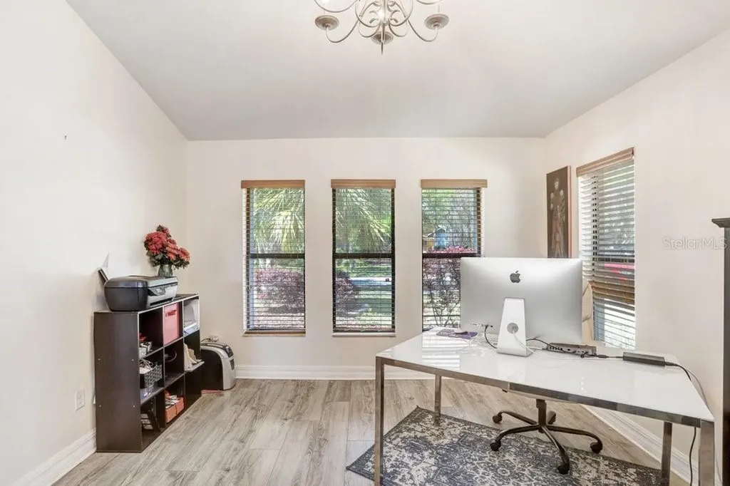 15723 Starling Water Drive Lithia FL 33547