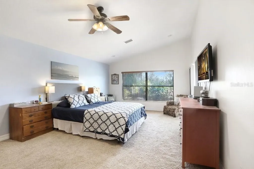 15723 Starling Water Drive Lithia FL 33547