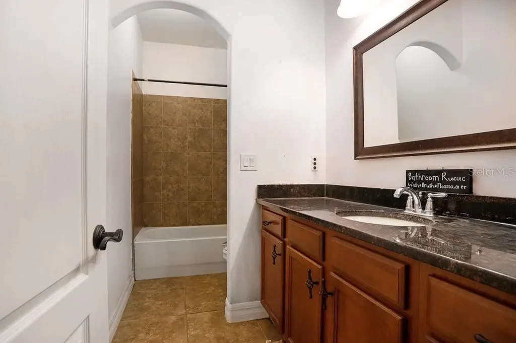 15723 Starling Water Drive Lithia FL 33547