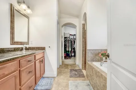 15723 Starling Water Drive Lithia FL 33547