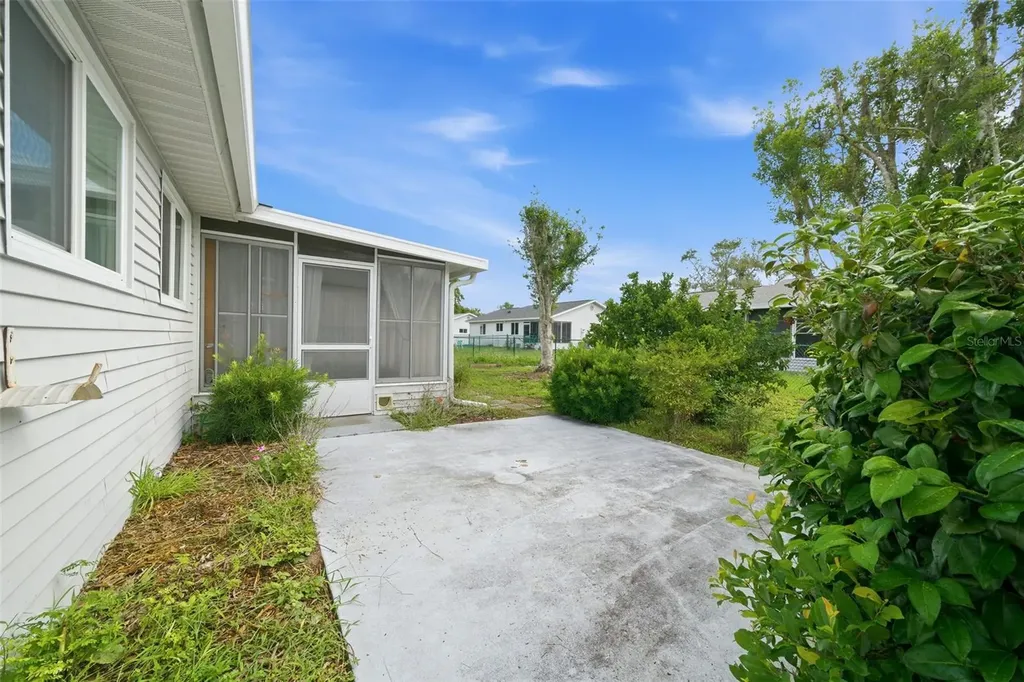 10937 SW 83rd Terrace Ocala FL 34481