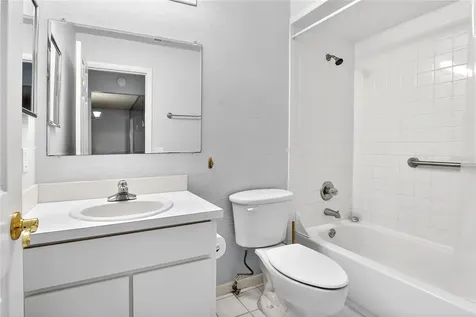 1810 Village Court Mulberry FL 33860