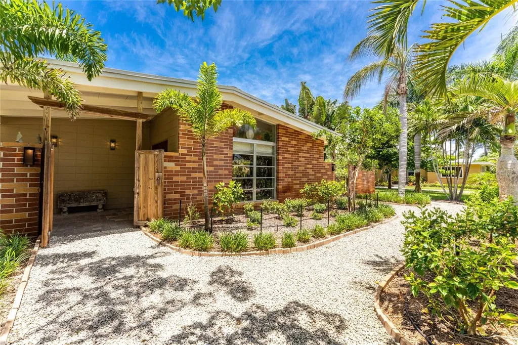 20 Spaniards Road Placida FL 33946