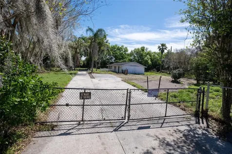 2910 Frank Moore Road Plant City FL 33566