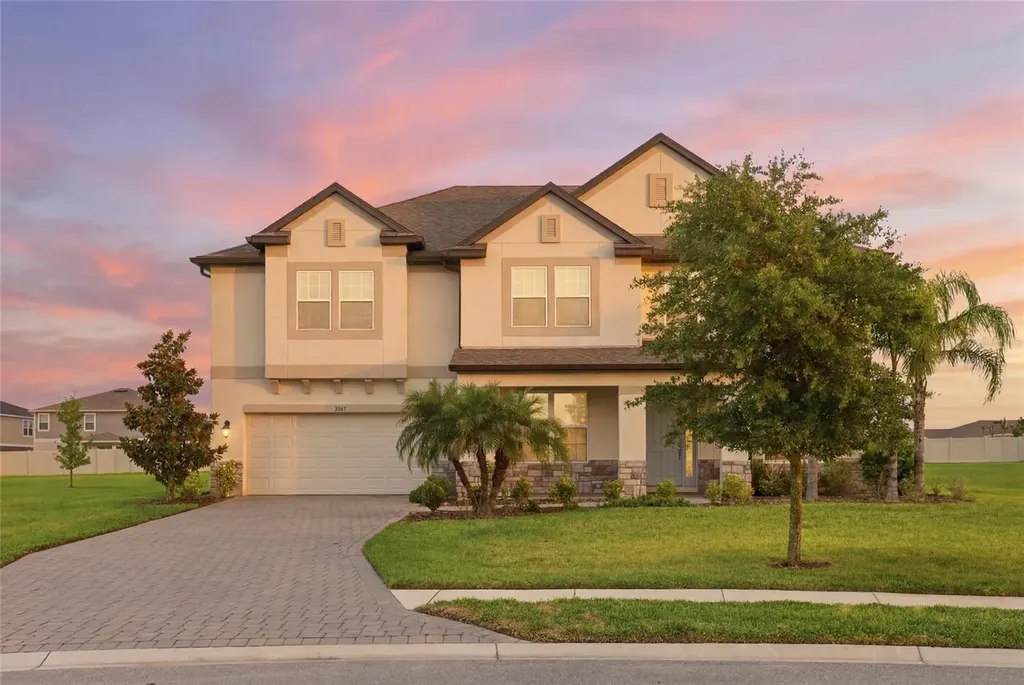 9844 Cabernet Avenue Seffner FL 33584