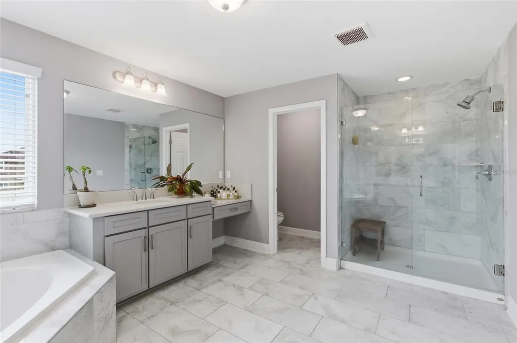 9844 Cabernet Avenue Seffner FL 33584
