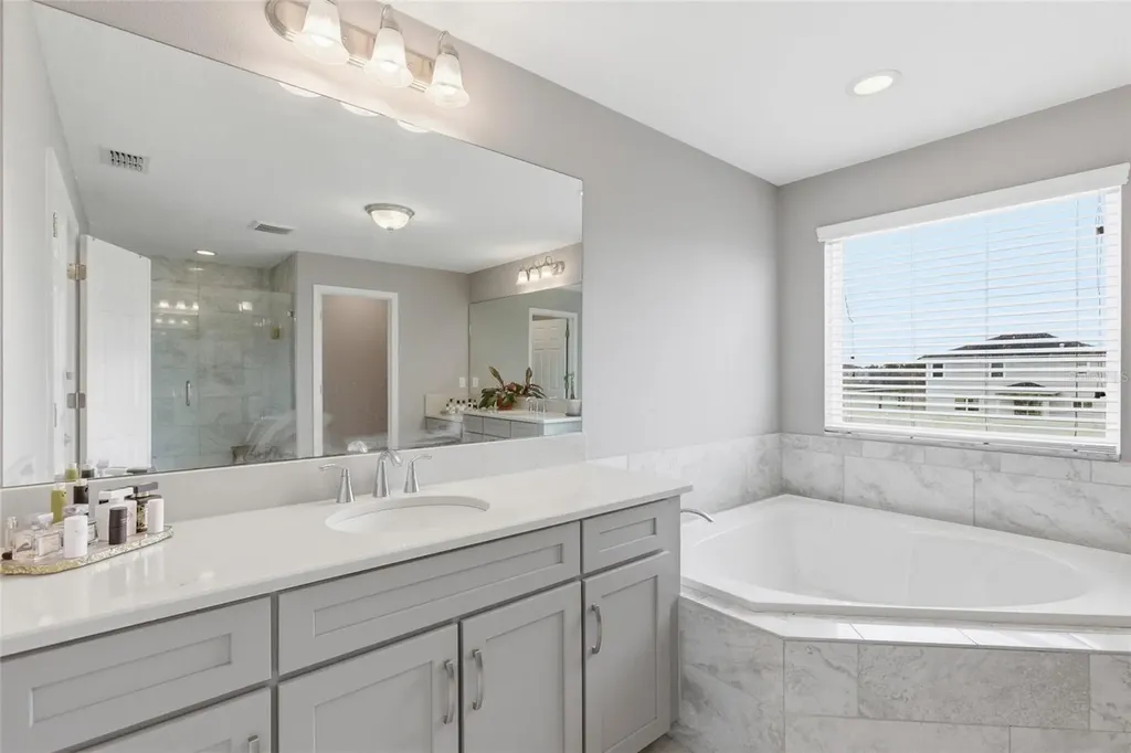 9844 Cabernet Avenue Seffner FL 33584