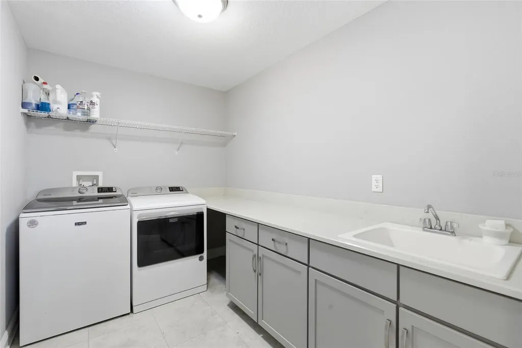 9844 Cabernet Avenue Seffner FL 33584