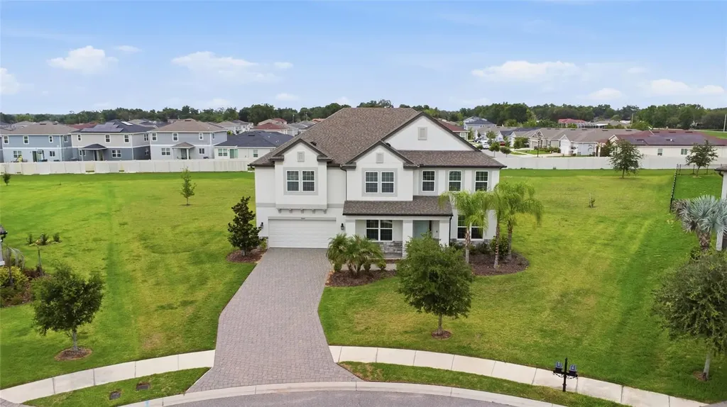 9844 Cabernet Avenue Seffner FL 33584