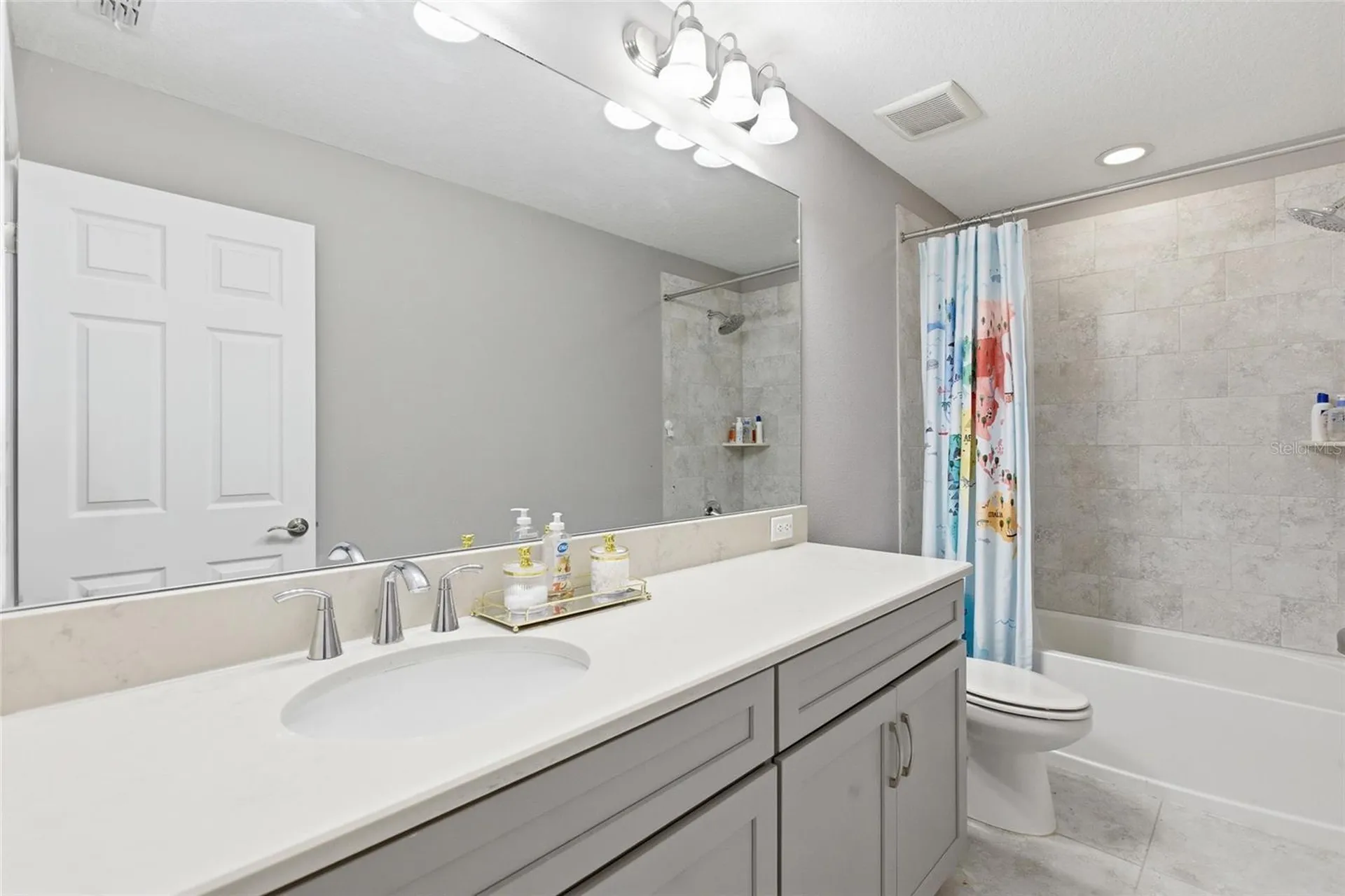 9844 Cabernet Avenue Seffner FL 33584