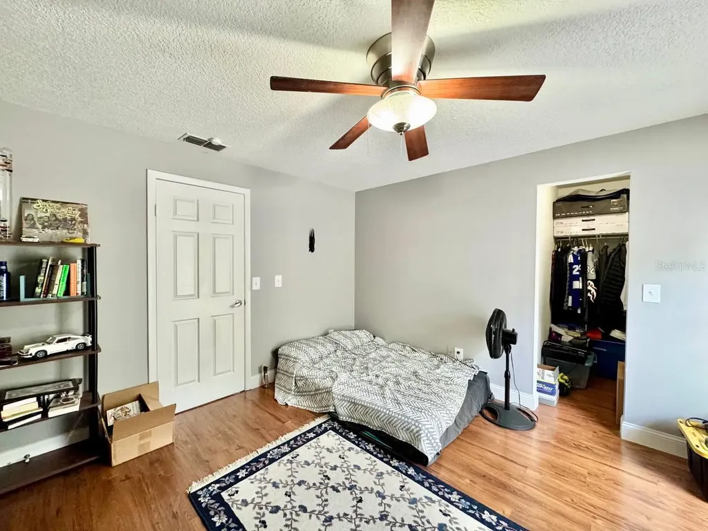 5216 Tennis Court Circle Tampa FL 33617