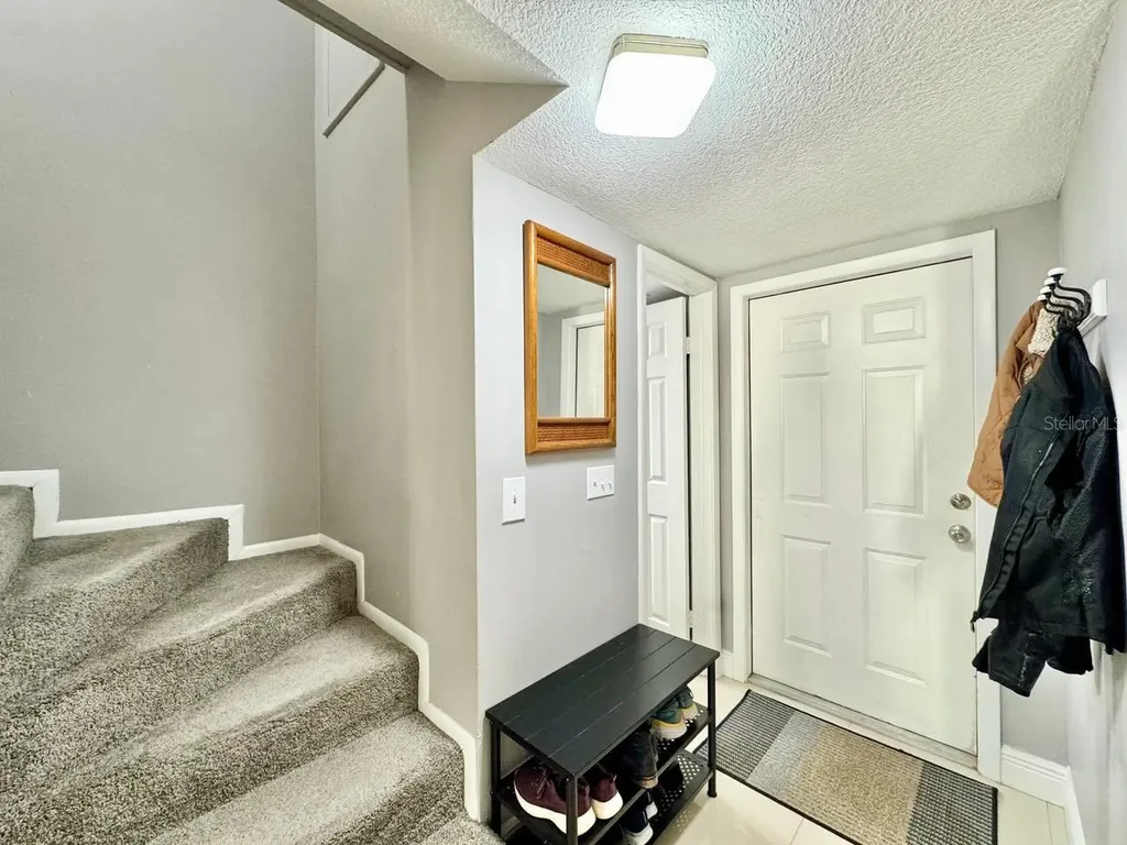 5216 Tennis Court Circle Tampa FL 33617