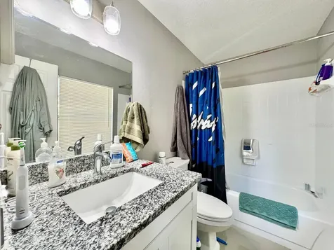 5216 Tennis Court Circle Tampa FL 33617