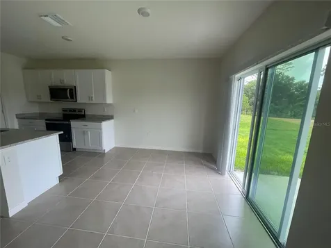 498 Baroness Way Deland FL 32724