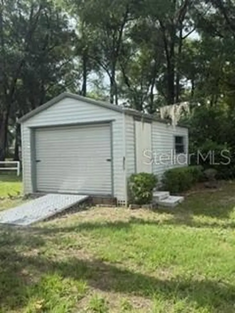 671 N Fitzpatrick Avenue Inverness FL 34453