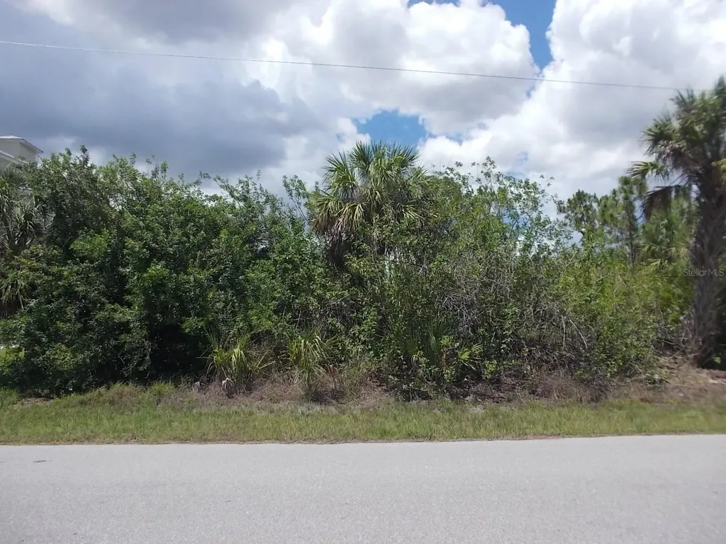 14232 Rothschild Avenue Port Charlotte FL 33953