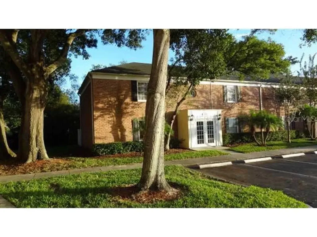 13697 Orange Sunset Drive Tampa FL 33618