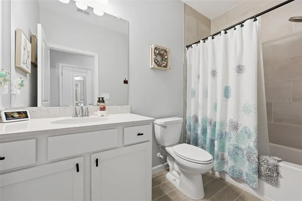 13524 NW Convergence Boulevard Alachua FL 32615