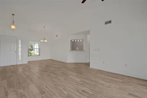 313 Eagle Ridge Drive Davenport FL 33837