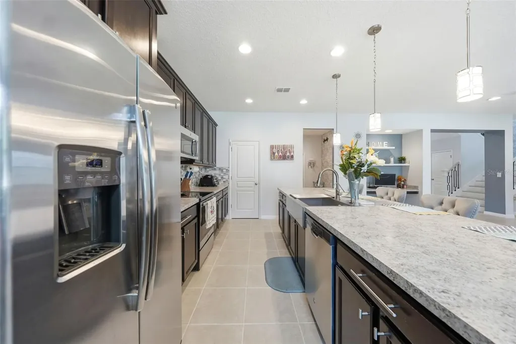 9243 Chandler Drive Groveland FL 34736