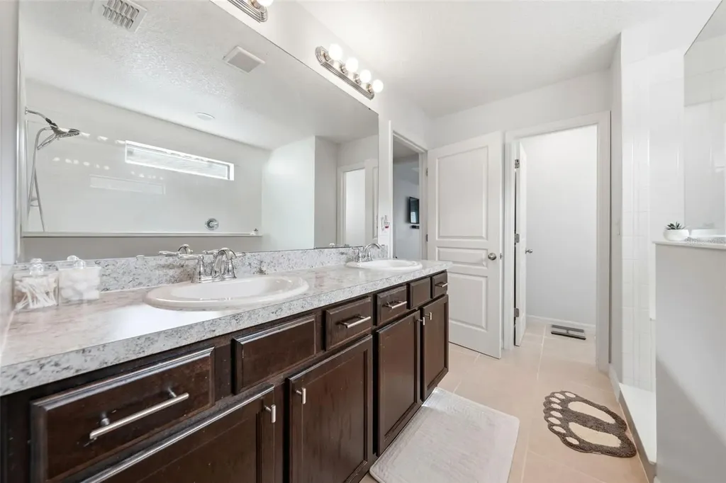 9243 Chandler Drive Groveland FL 34736