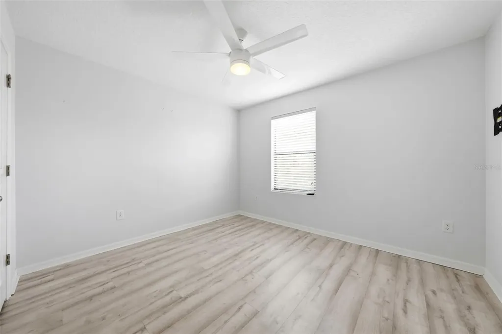 9243 Chandler Drive Groveland FL 34736