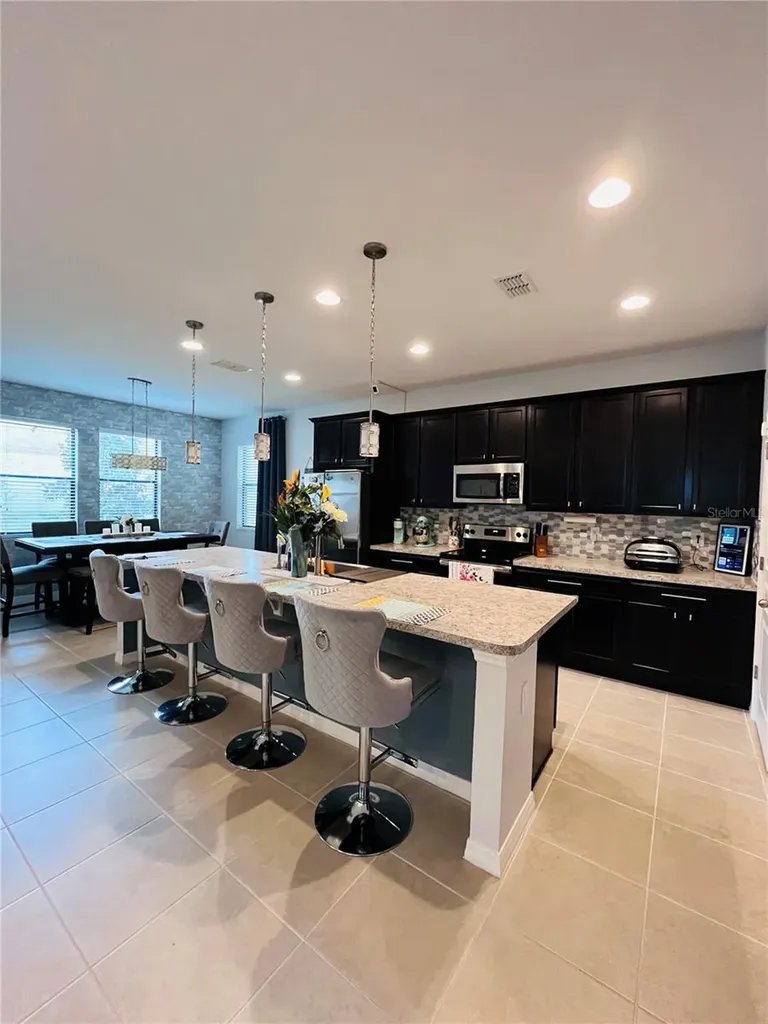 9243 Chandler Drive Groveland FL 34736