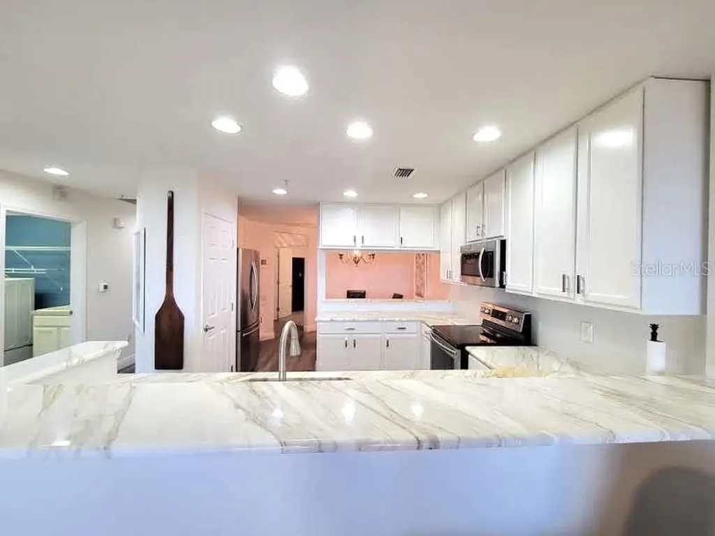 7296 Marathon Drive Seminole FL 33777