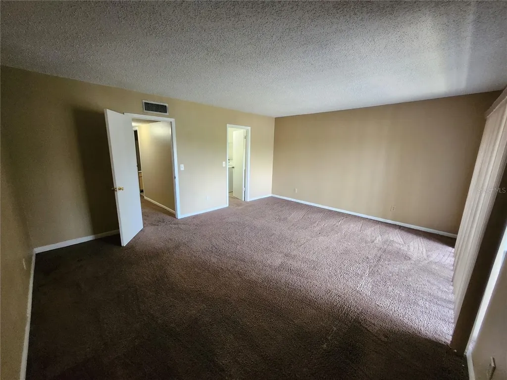 9209 Tudor Drive Tampa FL 33615