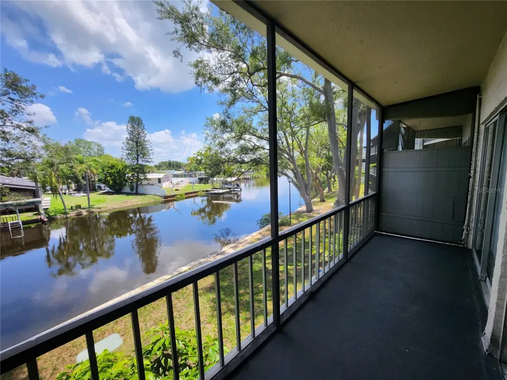 9209 Tudor Drive Tampa FL 33615