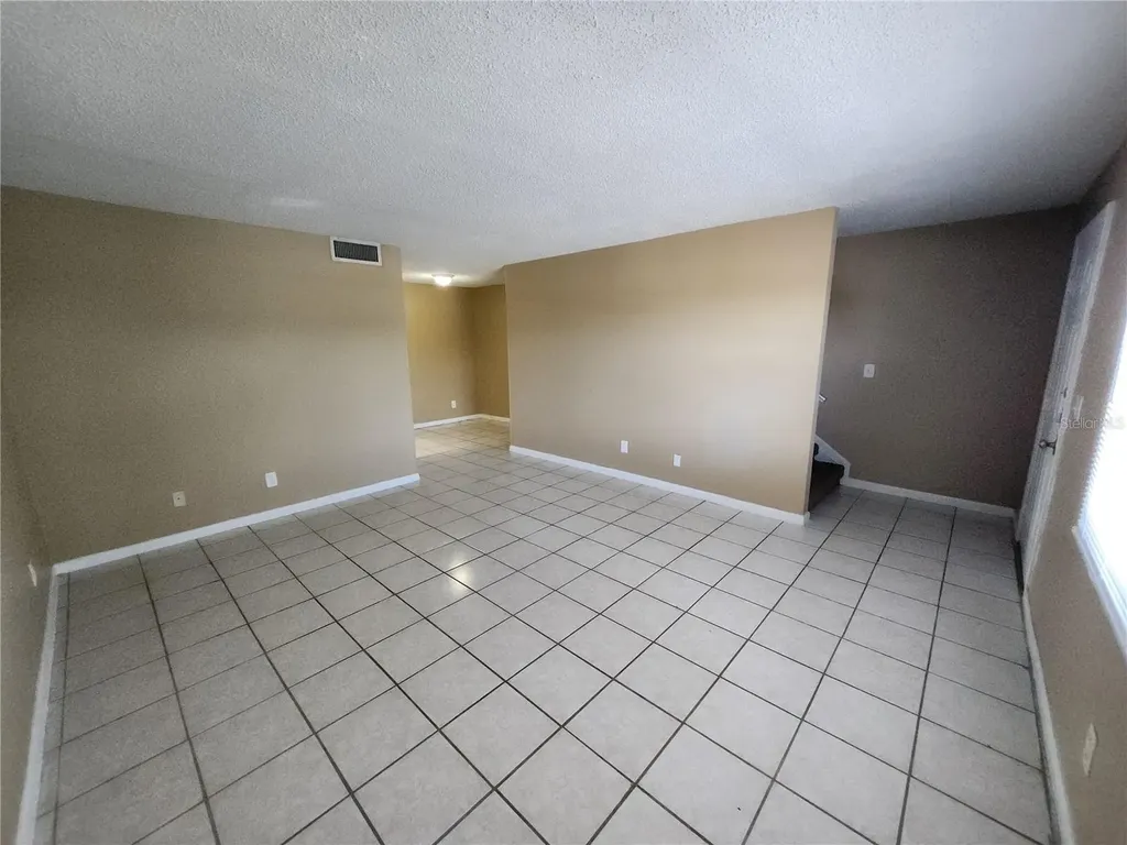 9209 Tudor Drive Tampa FL 33615