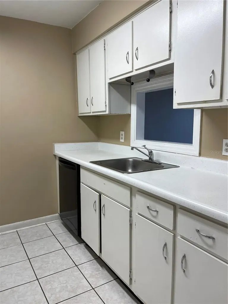 9209 Tudor Drive Tampa FL 33615