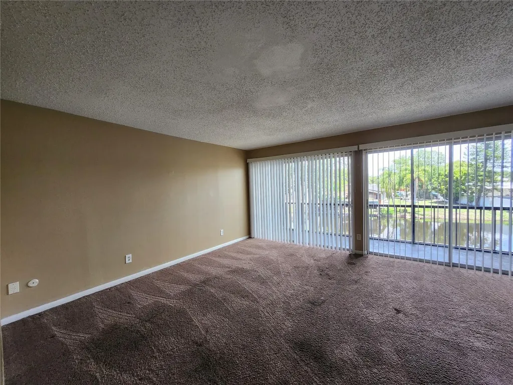9209 Tudor Drive Tampa FL 33615