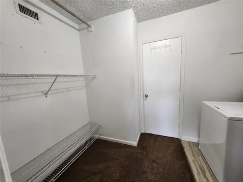 9209 Tudor Drive Tampa FL 33615