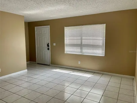 9209 Tudor Drive Tampa FL 33615