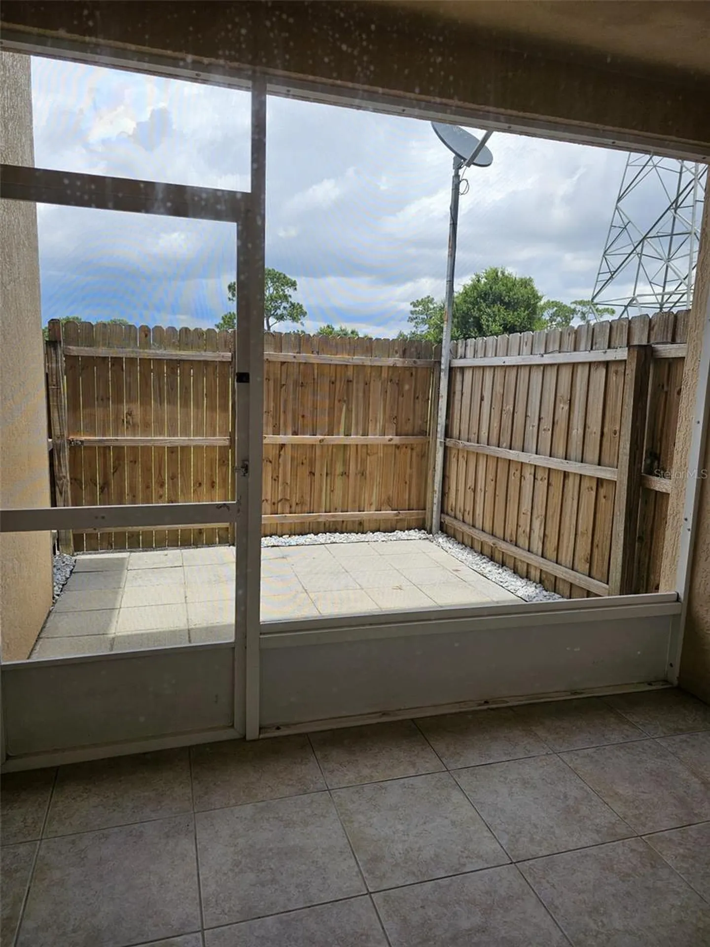 495 Las Cortes Lane Orlando FL 32824