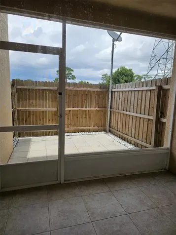 495 Las Cortes Lane Orlando FL 32824