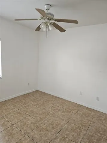 495 Las Cortes Lane Orlando FL 32824