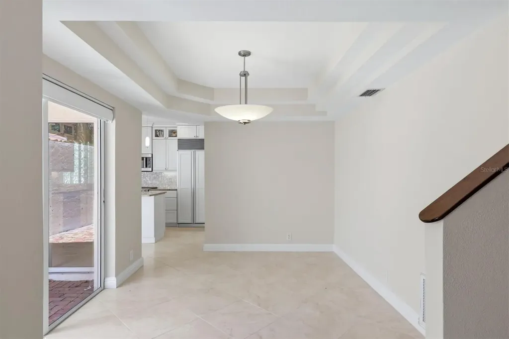 200 Cocoanut Avenue Sarasota FL 34236